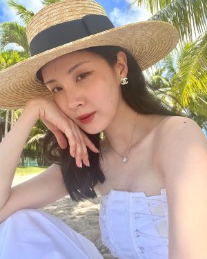 Seohyun Thumbnail - 341.1K Likes - Top Liked Instagram Posts and Photos