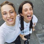 Serenay Sarıkaya Instagram - Hop ordayım hop burda dump🧿