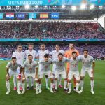 Sergio Busquets Instagram - Orgulloso de este equipo. A por los cuartos 💪🏼🇪🇸 @sefutbol