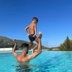 Sergio Busquets Instagram - Hace ya 6 años que nos cambiastes las vidas….bendito cambio ❤️😍 ♾ no se puede ser mas bueno y no puedo estar más orgulloso de ti. Feliz cumple 🎊🎈🎂 #6 #tequieroinfinito