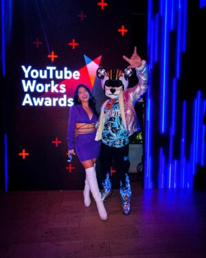 Sergio Daniel Brazón Rodríguez Instagram - Por fin haciendo algo con la plataforma que amo 🥰 @youtubelatam #youtubeworksawards