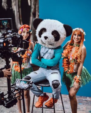 Sergio Daniel Brazón Rodríguez Instagram - ROAST YOURSELF CHALLENGE PANDA 🤩 Proximamente. Suscríbete a mi canal de YouTube. 
📸: @leovalderrama_