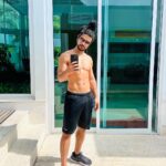 Sergio Malheiros Instagram - Kite, poker, pagode… Não necessariamente nessa ordem 🤙🏾😎