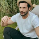 Serkan Çayoğlu Instagram - chillin’✌🏻🌿 #nature 📸 @elifdemiralpp