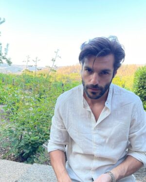 Serkan Çayoğlu Instagram - Let’s begin…2022🥂