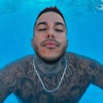 Sfera Ebbasta Instagram - 3 aerei e 1 elicottero in 2 giorni Catania, Italy