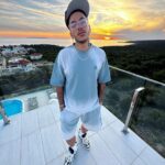 Sfera Ebbasta Instagram - Per le lamentele potete parlare con la mia segretaria ✌🏻