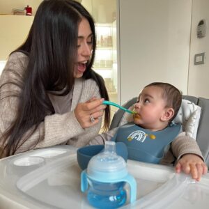 Sfera Ebbasta Instagram - Grazie per avermi fatto il regalo più grande che abbia mai ricevuto e per prendertene cura ogni giorno anche quando sono lontano ❤️ auguri a tutte le mamme