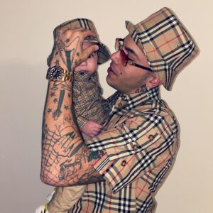 Sfera Ebbasta Instagram - Burberry boys 🧥