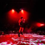 Sfera Ebbasta Instagram - Rimini è stato solo l'inizio, ci vediamo domani e dopodomani a Milano 😈 Aggiunti eccezionalmente biglietti parterre extra per il 25 e il 26 Settembre al Mediolanum Forum 😇 Trovate tutte le info nelle stories. non fartelo raccontare! Rimini Italy
