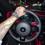Sfera Ebbasta Instagram - Dimmi una bugia ma vestila da verità 🤞🏻