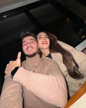Shahveer Jaffery Instagram - Zindagi bht choti hai