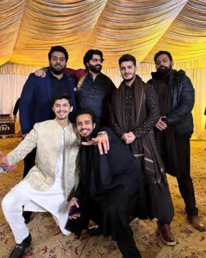 Shahveer Jaffery Instagram - That’s the way… Maahi ve

@jermynst