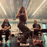 Shakira Instagram - Hard at work. Prepping for album release!