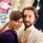 Shama Sikander Instagram - COLORS OF FESTIVITIES 🥳 ✨🌟💫 . . . #festivecolours #family #shamasikander Mumbai, Maharashtra