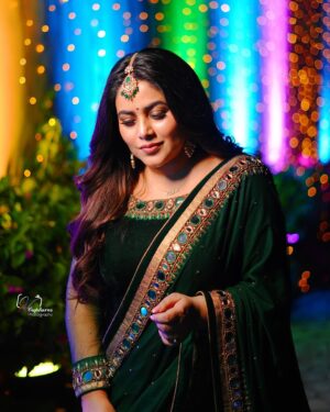 Shamna Kasim Thumbnail - 105.1K Likes - Top Liked Instagram Posts and Photos