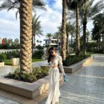 Shanaya Kapoor Instagram - blue skies in my eyes 🩵