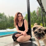 Shefali Jariwala Instagram - New year … New Day… same Me ! #love #happy #travelgram #bestlife #instatravel #photooftheday