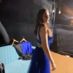 Shefali Jariwala Instagram - Backstage drama ! #showtime #giglife . . . @zaid_ars92 @farukh.shaikh @momin_majid_1234 . #lovemyjob #decembertoremember #performance #dance #love #aboutlastnight #backstage #backstagelife #workmode