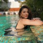 Shefali Jariwala Instagram - Growing , Glowing & Grateful 💕💕💕💕💕💕💕💕💕💕 #happybirthdaytome . . . #waterbaby #pooltime #thursdaythoughts #loveyourself #instagood #happybirthday #positivevibes #lovemylife
