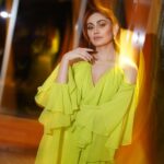 Shefali Jariwala Instagram - Shine bright like city lights ✨✨✨✨ #thursdaythoughts Wearing @mandirawirkhq @isinghphotography @makeup.yasmin @farukh.shaikh . . . #thursday #pic #shinebright #ootd #lookoftheday #instamood #dressup #love #picoftheday