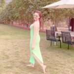 Shefali Jariwala Instagram - Dolce Far Niente ! The sweetness of doing nothing … I listen to the birds sing. I look at the view. I leave my phone aside. No one is allowed to speak to me. That is dolce far niente for me ! #dolcefarniente #doingnothing #livinglife #relax #enjoy #mondaymotivation #mondaymood #reelsindia #trendingreels