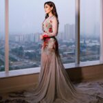 Shefali Jariwala Instagram - Grey area … #mondaymood . . . Styled by @stylebytanii Beautiful outfit by @sahilkochharofficial Jewelry by: @miranabymegha @affiliates_pr @isinghphotography @makeup.yasmin @farukh.shaikh . . . #ootd #instafashion #bling #love #mondaymotivation Delhi, India
