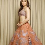 Shefali Jariwala Instagram - Shining & smiling….. Outfit by @reynutaandon Styled by @shrushti_216 Shot by @iam_kunalverma MUA @zaid_ars92 . . #festive #diwali #love #ootd #ootdfashion #party #lookoftheday #instadaily #tuesday #pic