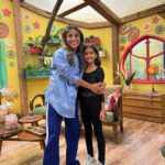 Shejoun Instagram - صديقتي الجميلة فطومة احبج 🤍 شوج والأطفال على تلفزيون الكويت 💫🇰🇼