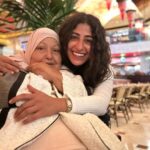 Shejoun Instagram - يا اجمل أيامي و فرحة عمري جنتي و تاج راسي امي الله يطول بعمرك و مايحرمني حبك هذي امنيتي في عيد ميلادي كل عام و أنتي فرحتي و سعادتي و كل أحلامي احبج امي كل عام و أنا بخير معاج حياتي احبج 🤍