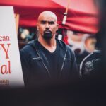 Shemar Moore Instagram - ALL NEW EPISODE making it’s way to ya this FRIDAY at 8PM 👊🏽💪🏽🧨 . . @swatcbs #swat