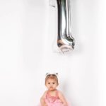 Shemar Moore Instagram - Our lil Baby Girl is a whole ONE today… Daddy Loves his lil Frankie” 💖💖💖🎉🎉🎉🎉🥰 . . 📸 @jesiree
