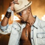 Shemar Moore Instagram - Give me that Friday ENERGY Fam 😜 . . 📸 @davinophotostudio