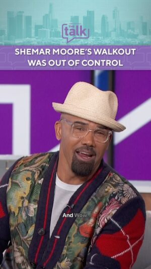 Shemar Moore Instagram - @shemarfmoore breakdancing entrance was chef's kiss🤌🫶#shemarmoore #swat #breakdance