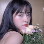 Shen Yue Instagram - 🤳