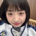 Shen Yue Instagram - “一定考得上的。”