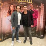 Sherif Ramzy Instagram - من زمان ماشوفتش مسرحية حلوة و متكاملة و ممتعة زي مسرحية أنستونا كل التحية لكل صناعها الموهوبين بجد إستمتعنا و ضحكنا من قلبنا ألف مبروك ليكم جميعاً مش عايز انسي حد لأن بجد الكل عامل دوره بكل موهبة و إحتراف من أول التمثيل و الإخراج و التأليف و الإنتاج و الألحان و الأشعار و الديكور و الملابس و الإستعراضات و كل حاجة ألف مبروك