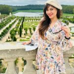 Sherin Instagram - Happy Valentine’s Day to all my sweet potato pies. Happy Galentines day to all my lovely ladies. Whether you’re single or coupled up, may this day and all your days be filled with flowers, chocolates and love in all forms. 😘😘😘😘😘 #sherin #valentines #galentinesday #love