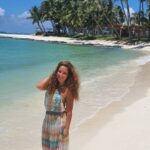 Sherry Adel Instagram - Live like it's heaven on earth 💚