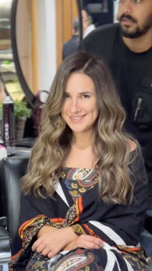 Sherry Adel Instagram - The beauty ❤️🥰 #newcolor #sheryadel 
@shery_adel_official 
 #gioushy #haircolor #haircare #hairstyle #coloring #hairtrends