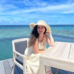 Sherry Adel Instagram - Peaceful moments in paradise 🏝️ How amazing is this place @rafflesmaldives 🤍 Thanks alot @maldives_360 for making this wonderful experience happens 🤍 . #sheryadel #tareksabri #vacation #maldives #travel #vacancy #mood #weekend #bythesea #maldivesislands #maldivesresorts #rafflesmaldives #tropical #island Raffles Maldives Meradhoo