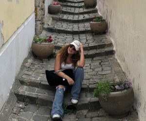 Sherry Adel Instagram - #budapest  #hungary  #travel #budapestagram  #budapeststreets  #budapestlove #love ❤️