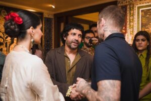 Shibani Dandekar Instagram - @davidbeckham It was an honour to meet a legend in person that was so patient, kind and warm! You were so lovely thank you! Hope to see you again real soon ❤️

Thank you to @sonamkapoor and @anandahuja who are such gracious hosts and made it such a special night for everyone. No one does it like you guys ❤️