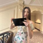 Shin Se-kyung Instagram - @rogervivier ❤️ @gherardofelloni ❤️