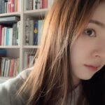 Shin Se-kyung Instagram - 크리스마스 케이크 3종 만드는 브이로구 방금 올렸어요🌝💛 링크는 프로필에, 스토리에 있습니당🎄 메리 크리스마스✨❤️
