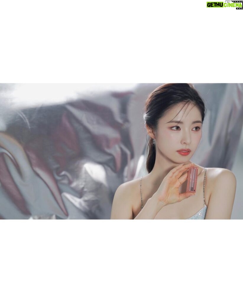 Shin Se-kyung Instagram - @banilaco_official 🫶🏼 @edam.official ✨