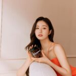 Shin Se-kyung Instagram – @skinu.official 🧡🫶🏼