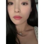Shin Se-kyung Instagram – 로저비비에 팝업 스토어에서✨👠👛 @rogervivier 🫶🏼✨