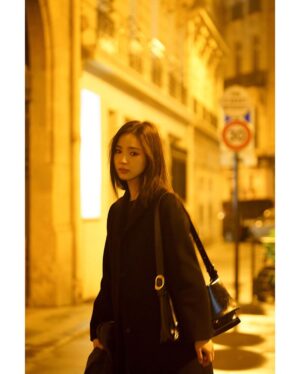 Shin Se-kyung Thumbnail - 420.3K Likes - Most Liked Instagram Photos