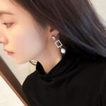 Shin Se-kyung Instagram - #광고 #ad ⠀ @rogervivier ❤️ @gherardofelloni ✨ ⠀ 로저비비에와 함께 눈부신 홀리데이 맞이하기 ❤️✨ ⠀